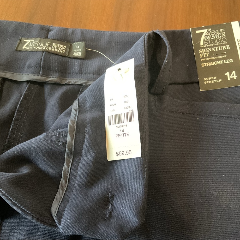 7th Avenue Design Studio Navy Straight Leg Pants NWT